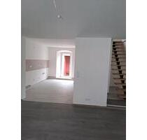 Wohnung 100m², 3 Zimmer - 700,00&nbsp;EUR Kaltmiete, ca.&nbsp; 100,00&nbsp;m&sup2; in Floß (PLZ: 92685)