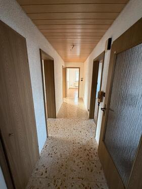 Foto - Wohnung im ruhigen Gebiet mit Stellplatz und Garage