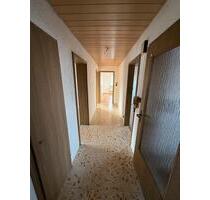 Wohnung im ruhigen Gebiet mit Stellplatz und Garage - Ulm Donautal