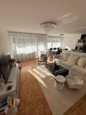 Foto - Charmante 3-Zimmer-Wohnung inkl. Balkon, Küche & Keller (80 m²)