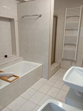 Foto - 4.5 Zimmer Doppelhaushälfte in Schönbrunn