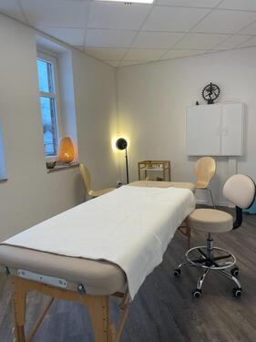 Foto - Therapieraum Praxisraum - 100,00 EUR Kaltmiete, ca.  11,00 m²
