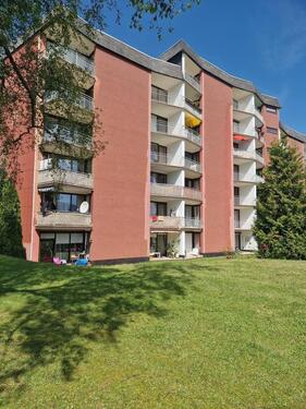 Foto - Helle 1-Raum-Wohnung mit Penthouse-Feeling – Naturblick & Balkon