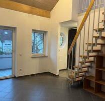 Provisionsfrei Helle 3-Zimmer-Maisonette-Wohnung mit Balkon TG - Ingolstadt Südost
