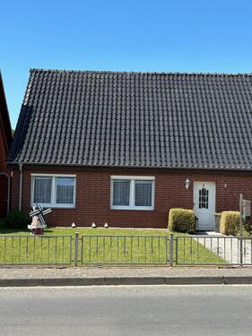 Foto - DHH 2,5 Wohnung am Wasser - 550,00&nbsp;EUR Kaltmiete, ca.&nbsp; 68,00&nbsp;m&sup2;