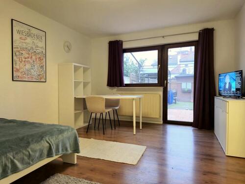 Foto - PACK YOUR BAGS AND MOVE IN IMMEDIATELY! Fully equipped 1-room apartment *10 min to Clay*