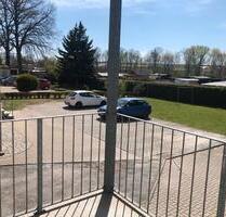 Neu renovierte 2-Raumwohnung mit großem Balkon!!! - Chemnitz Borna-Heinersdorf
