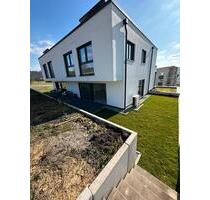 Doppelhaushälfte in Oberrot - 1.500,00&nbsp;EUR Kaltmiete, ca.&nbsp; 150,00&nbsp;m&sup2; in Oberrot (PLZ: 74420)