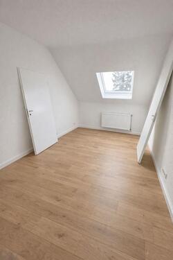 Foto - 5 Zimmer Dachgeschoßwohnung zur Miete in Velbert