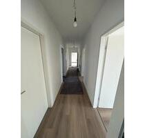 Moderne3-Zimmer-Wohnung,Kernsanierung-90m2-Balkon & Stellplatz - Solingen Ohligs