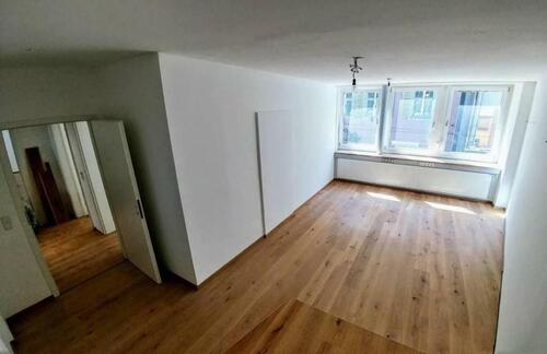 Foto - FR-Zentrum: ca. 28m² BüroPraxis + 20m² Foyer, Teeküche, WC