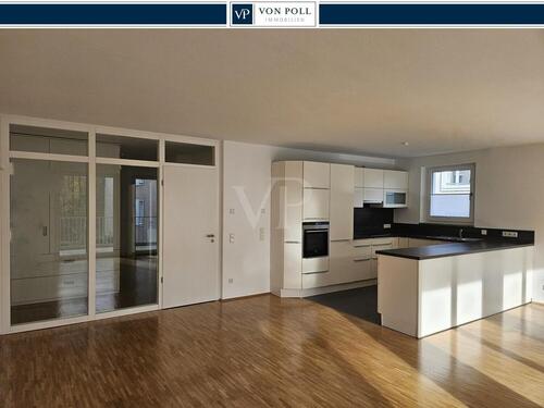 Foto - VON POLL - OBERURSEL: Lichtdurchflutete 4 - Zimmer - Wohnung mit Sonnenbalkon in der Nähe der FIS