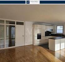 VON POLL - OBERURSEL: Lichtdurchflutete 4 - Zimmer - Wohnung mit Sonnenbalkon in der Nähe der FIS - Oberursel (Taunus)