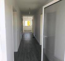 wunderschöne 3 Zimmer Wohnung - 980,00&nbsp;EUR Kaltmiete, ca.&nbsp; 85,00&nbsp;m&sup2; in Straubing (PLZ: 94315)