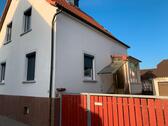 Foto - Modernisiertes Einfamilienhaus mit Garten, Terrasse & Garage