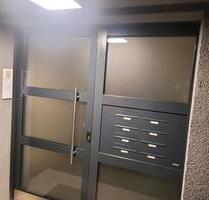 3Zimmerwohnung in inkl .Möbel auf wünsch mit Stellplatz - Mönchengladbach West