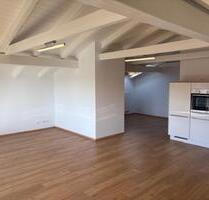 schöne Wohnung mit großem Südbalkon in Rinchnach zu vermieten