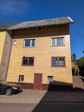 Foto - Verkaufe Haus in Dudweiler - 160.000,00&nbsp;EUR Kaufpreis, ca.&nbsp; 141,00&nbsp;m&sup2;