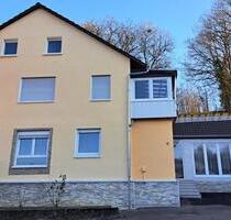 Ein gemütliches Einfamilienwohnhaus mit Zusätzen wird verkauft! - Boxberg