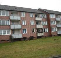 Frisch sanierte 4 Zimmerwohnung mit Balkon, Einbauküche und Keller - Clausthal-Zellerfeld