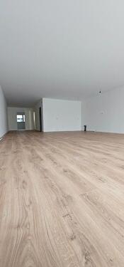 Foto - Exklusive 3-Zimmer Neubau, Erstbezug, Süd-Balkon, 2 TG-Stellpl.