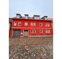 Wohntraum in RöbelMüritz: 113 m², 4-Zimmer-DG-Wohnung - Röbel/Müritz Wohntraum in RöbelMüritz: 113 m², 4-Zimmer-DG-Wohnung - Röbel/Müritz