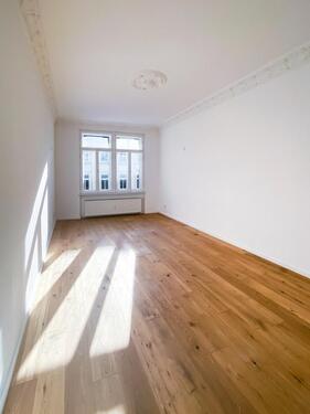 Foto - Charmante 4-Zimmer-Altbauwohnung im 2. OG in Gera