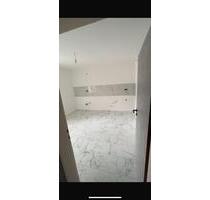 2 Zimmer Wohnung in OB Lirich ab sofort zu vermieten - Oberhausen Alstaden