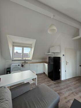 Foto - 2 Zimmer Dachgeschoßwohnung zur Miete in Troisdorf