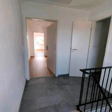 Foto - 4 Zimmer Etagenwohnung zur Miete in Maxhütte-Haidhof