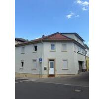 **Einfamilienhaus in zentraler Lage - Alzey**