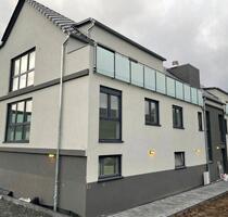 Schöne 3 ZKB Neubau Wohnung mit 80qm in 35764 Sinn mit Balkon!
