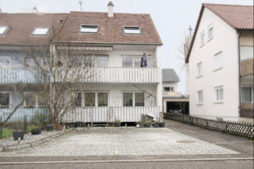 Foto - Helle 3-Zimmer-DG-Wohnung mit Einbauküche in Möglingen