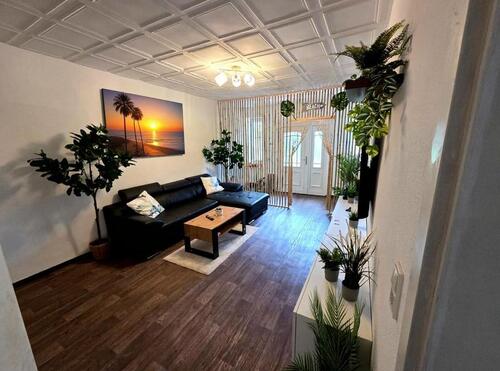 Foto - 2-Zimmer-Bereich in WG mit separatem Eingang (40 qm, teilmöbliert