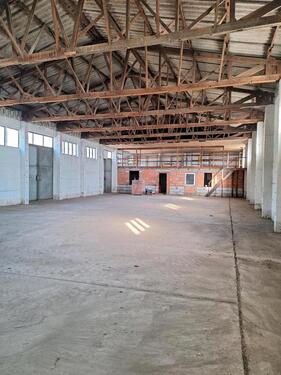 Foto - 200 qm 500 qm Halle, Lagerfläche, Werkstatt, Lagerhalle, Garage