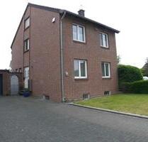 Doppelhaushälfte - 450.000,00 EUR Kaufpreis, ca.  150,00 m² in Jülich (PLZ: 52428)