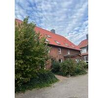 Charmante, vermietete 2-Zimmer-Dachgeschosswohnung mit Garage - Bardowick