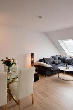 Foto - 2 Zimmer Dachgeschoßwohnung zur Miete in Heilbronn