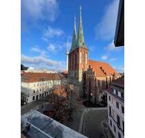 Möblierter Büroraum zur Untermiete, repräsentativer Altbau im Nikolaiviertel - Berlin