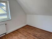Foto - Duisburg Rheinhausen DG 2,5 Zimmer Wohnung zu Vermieten