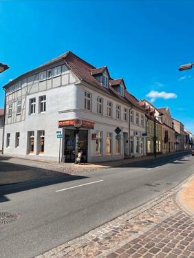 Foto - 3 Raum-Wohnung - 625,00&nbsp;EUR Kaltmiete, ca.&nbsp; 82,00&nbsp;m&sup2;