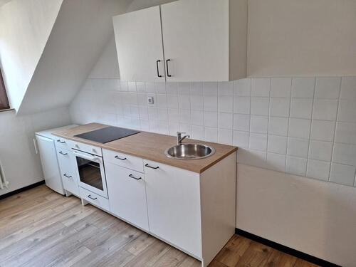 Foto - WG-geeignete 2-Zimmer Dachgeschosswohnung - zentral