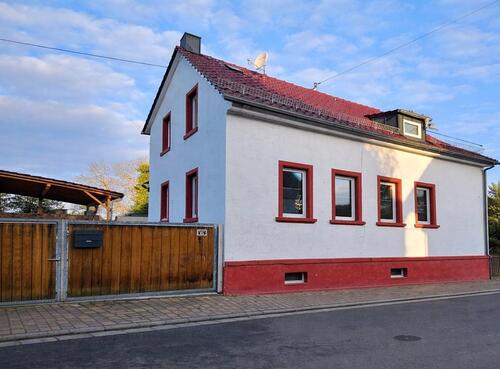 Foto - Kernsaniertes EFH (202526) mit Garten, Pool & Nebengebäude