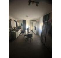 Wohnung 3,5 zimmer - 1.150,00 EUR Kaltmiete, ca. 95,00 m² in Heilbronn (PLZ: 74080) Böckingen Wohnung 3,5 zimmer - 1.150,00 EUR Kaltmiete, ca. 95,00 m² in Heilbronn (PLZ: 74080) Böckingen