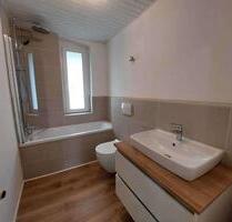 Erstbezug nach Modernisierung: 4 Zi. OG mit Garten(3-Fach-Vergl., neue Therme, uvm) - Jerxheim