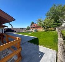 Neubau DHH mit Garten & Garage - 1.800,00&nbsp;EUR Kaltmiete, ca.&nbsp; 105,00&nbsp;m&sup2; in Waakirchen (PLZ: 83666)