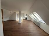Foto - Kleine Dachgeschosswohnung (Apartment) in Dinslaken Stadtmitte