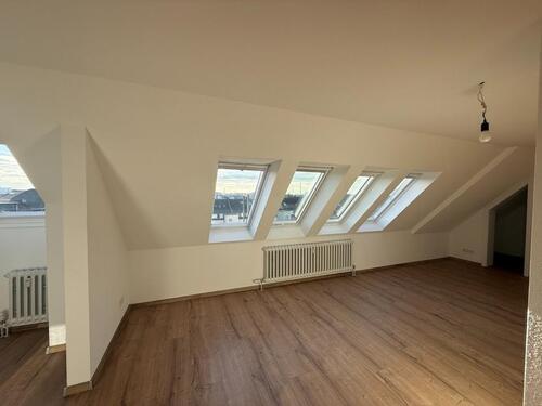 Foto - 1 Zimmer Dachgeschoßwohnung zum Kaufen in Dinslaken