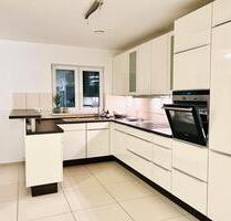 Hochwertig möblierte 3-Zimmerwohnung - WG- Berufs- Projekt - Hamburg Eidelstedt