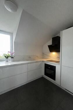 Foto - 2 Zimmer Dachgeschoßwohnung zur Miete in Düsseldorf